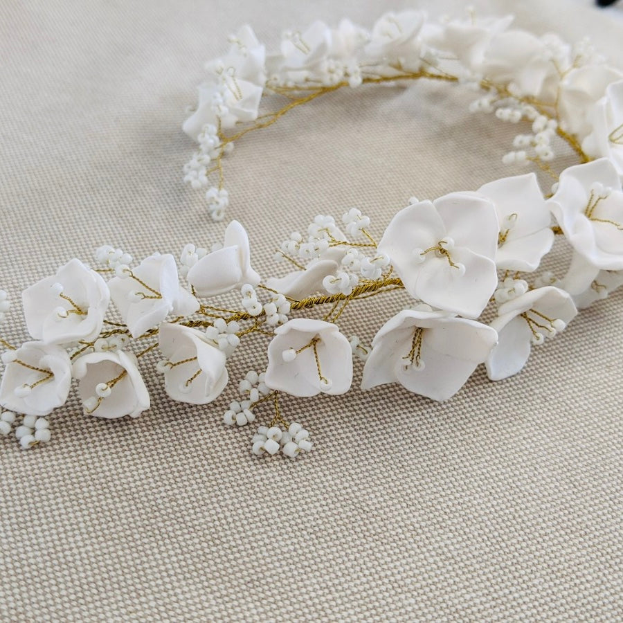 poszadesign_modern_elegant_bridal_bride_hair_accessories__hairpins_hair_comb_vintage_wedding_boho_minimalist_handmade_handcrafted_natural_bespoke