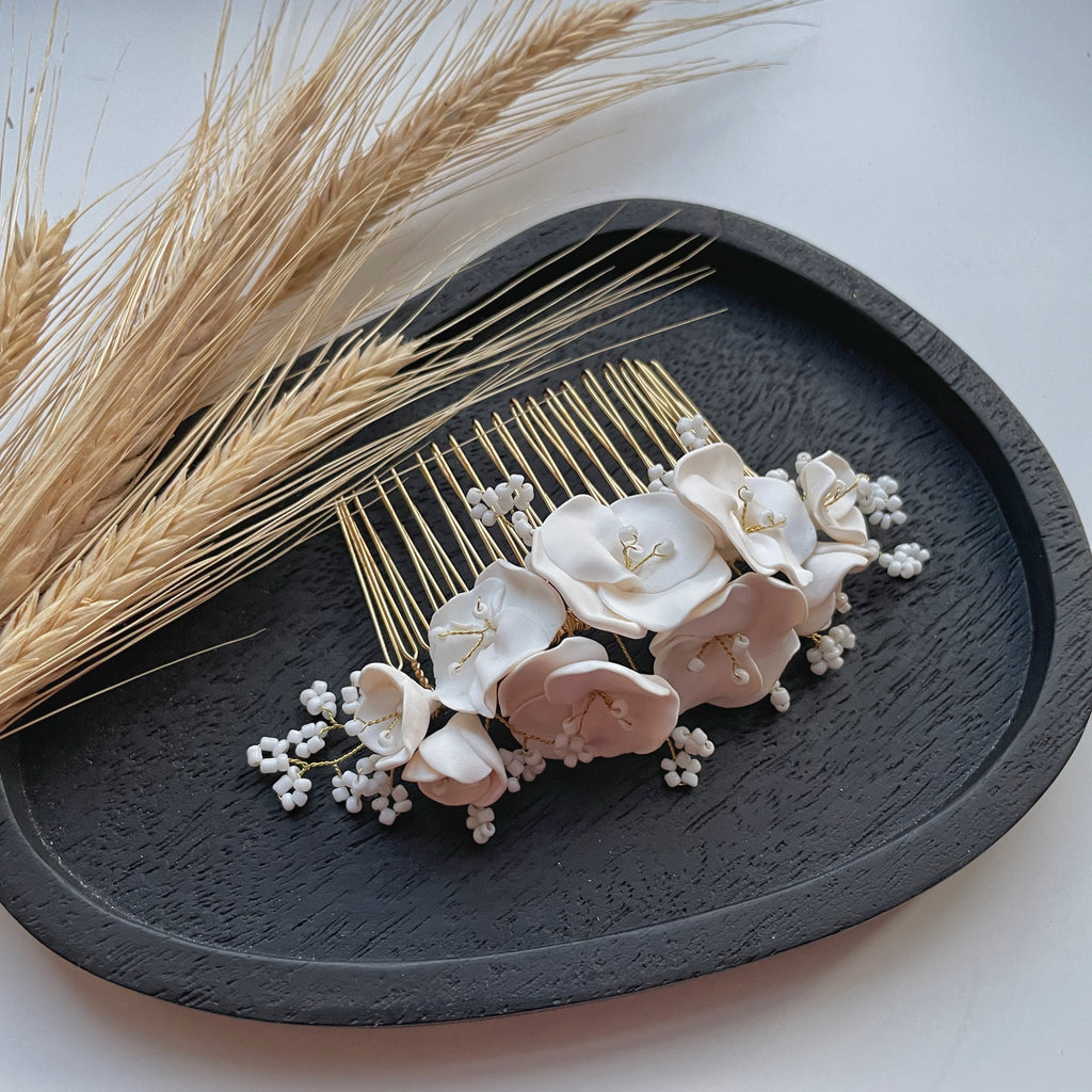 poszadesign_modern_elegant_bridal_bride_hair_accessories__hairpins_hair_comb_vintage_wedding_boho_minimalist_handmade_handcrafted_natural_bespoke