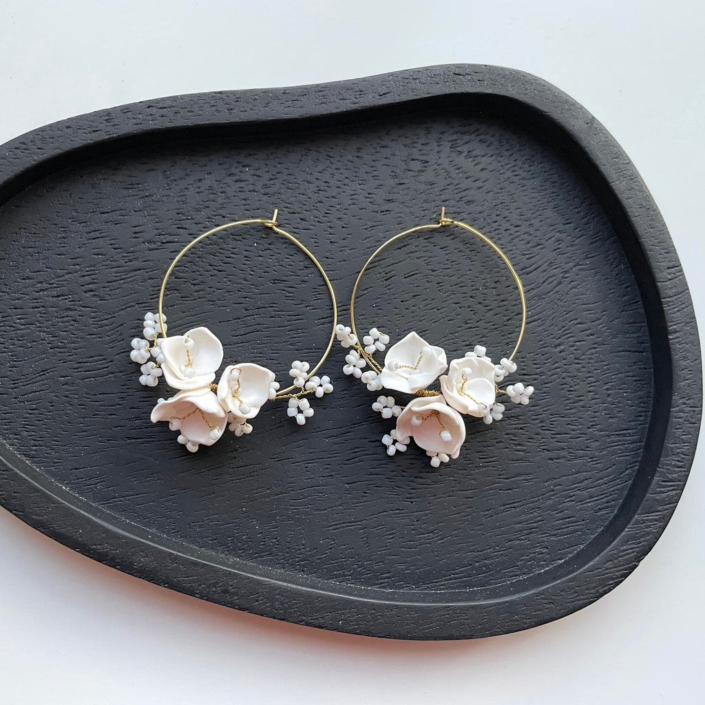 poszadesign_modern_elegant_bridal_bride_hair_accessories__hairpins_hair_comb_vintage_wedding_boho_minimalist_handmade_handcrafted_natural_bespoke