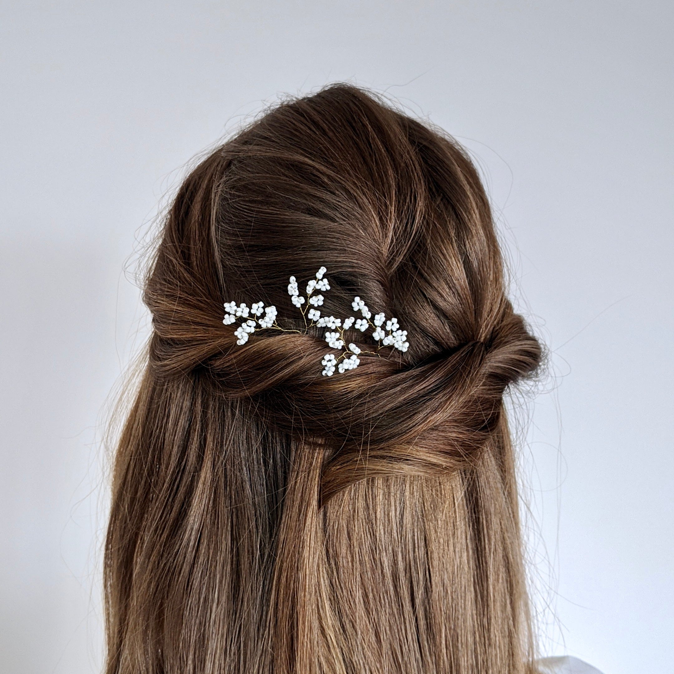poszadesign_modern_elegant_bridal_bride_hair_accessories__hairpins_hair_comb_vintage_wedding_boho_minimalist_handmade_handcrafted_natural_bespoke